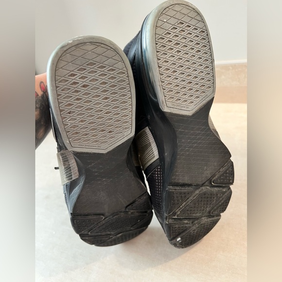 Nike Flywire Training Shoes - Picture 4 of 7